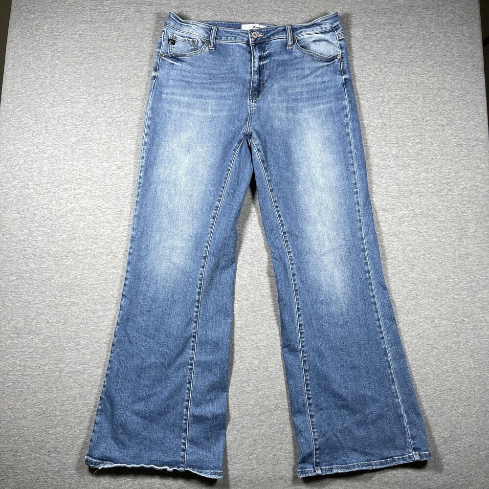 KanCan Jeans Womens 14 Blue Flared Mid Rise Light Wash Denim Casual